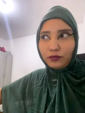 hannahayat online show from 10.06.25