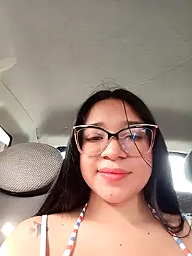 -VICKKY online show from 10.03.25