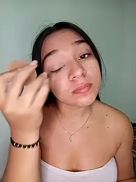 -VICKKY online show from 11.19.25