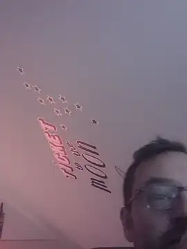 Snapshot of Fantaxx86 chatting on 10.13.25 Fantaxx86 online show from 10.13.25