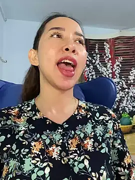 Snapshot of Cherry_6969 chatting on 02.21.25 Cherry 6969 online show from 02.21.25