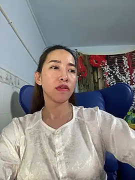 Snapshot of Cherry_6969 chatting on 02.23.25 Cherry 6969 online show from 02.23.25