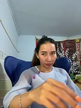 Snapshot of Cherry_6969 chatting on 02.25.25 Cherry 6969 online show from 02.25.25