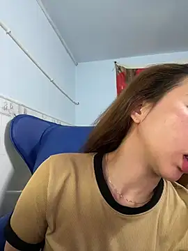 Snapshot of Cherry_6969 chatting on 03.02.25 Cherry 6969 online show from 03.02.25