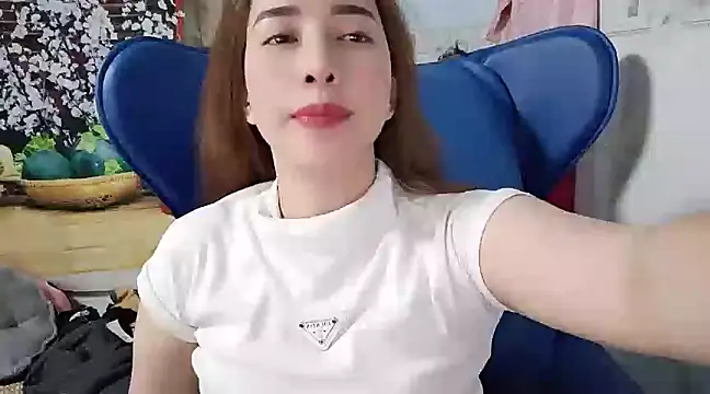 Snapshot of Cherry_6969 chatting on 03.15.25 Cherry 6969 online show from 03.15.25