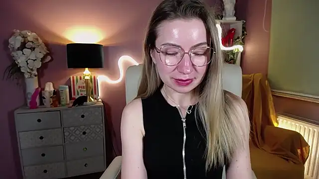 Mia Tasty online show from 02.09.25