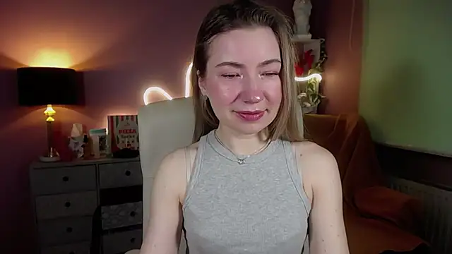 Mia Tasty online show from 02.28.25