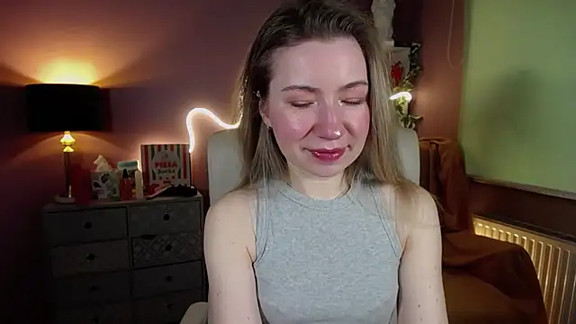 Mia Tasty online show from 03.07.25