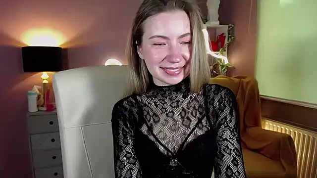 Mia Tasty online show from 03.20.25