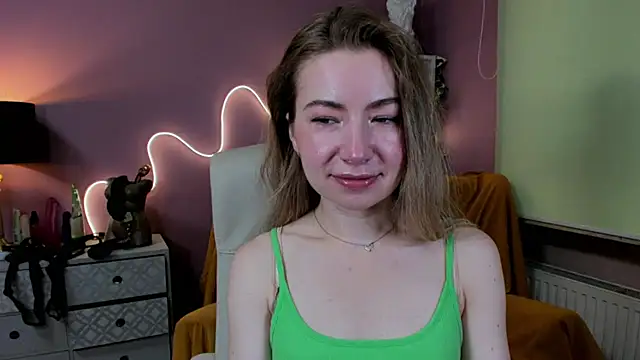 Mia Tasty online show from 09.12.25