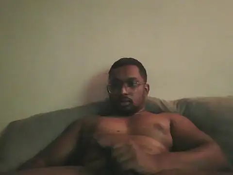 Snapshot of chennaibull101 chatting on 05.23.26 chennaibull101 online show from 05.23.26