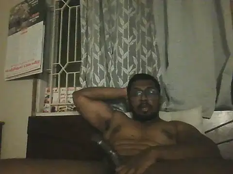 Snapshot of chennaibull101 chatting on 06.04.26 chennaibull101 online show from 06.04.26