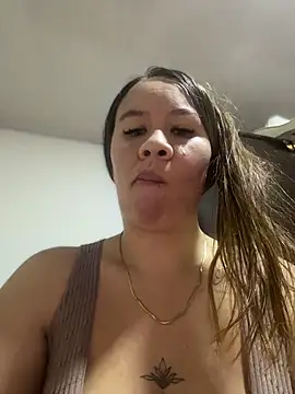 Emiily lee online show from 11.30.25