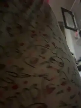 Emiily lee online show from 12.04.25