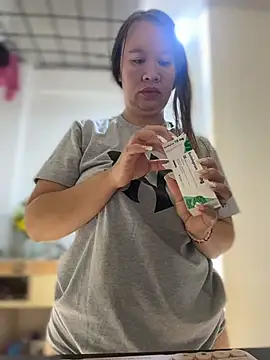 Emiily lee online show from 02.21.26