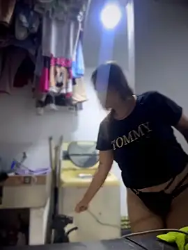 Emiily lee online show from 06.09.26
