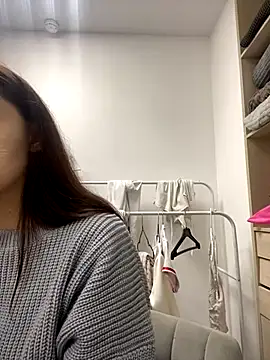 Snapshot of AnaWest chatting on 10.18.25 AnaWest online show from 10.18.25