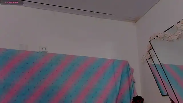 BonnieCute  online show from 01.28.25