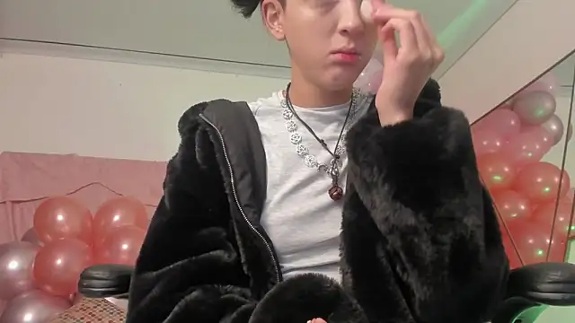 BonnieCute  online show from 03.12.25