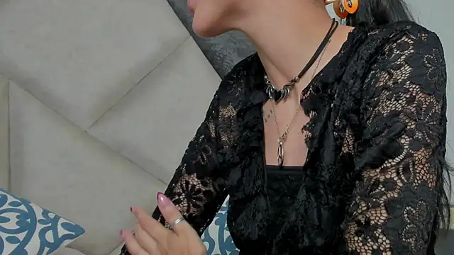 BonnieCute  online show from 06.18.26