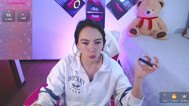 Snapshot of lika_joshua chatting on 11.28.25 lika joshua online show from 11.28.25