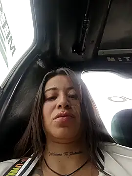 Alona Evans online show from 02.05.25