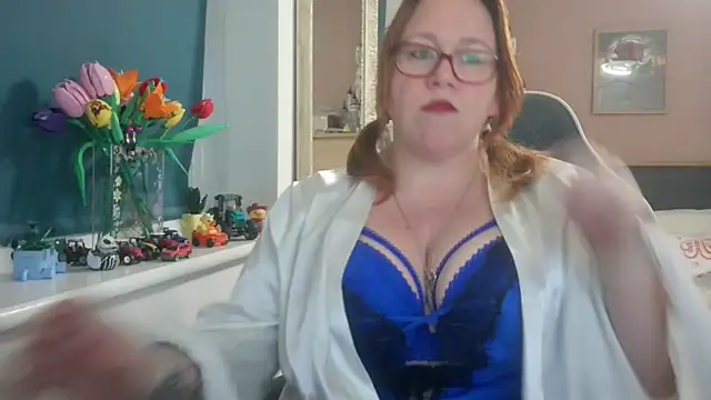 NikiDeeOfficial online show from 06.07.26