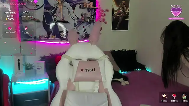 Snapshot of Sofi_lenox chatting on 12.13.24 Sofi lenox online show from 12.13.24