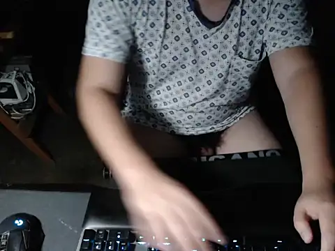 thealfawolf01 online show from 10.07.25