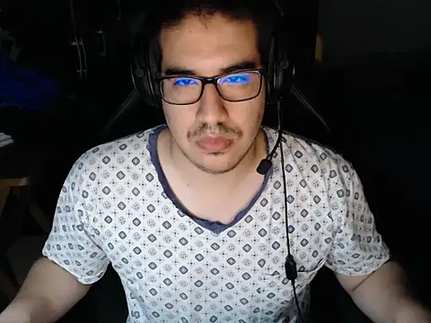 thealfawolf01 online show from 06.14.26