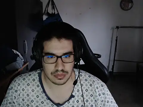 thealfawolf01 online show from 07.05.26