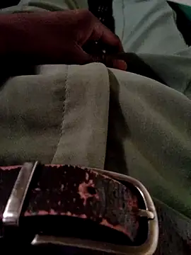 Snapshot of cumshotboy01 chatting on 03.21.25 cumshotboy01 online show from 03.21.25