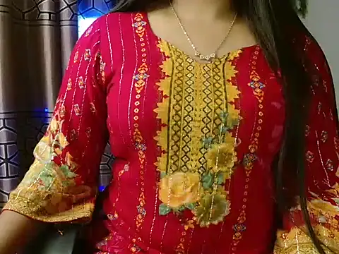 Snapshot of Unlucky-flowers chatting on 02.02.25 Unlucky-flowers online show from 02.02.25