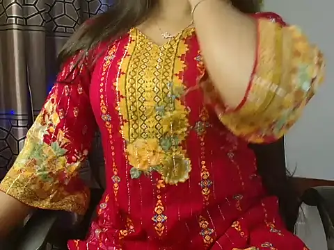 Snapshot of Unlucky-flowers chatting on 02.17.25 Unlucky-flowers online show from 02.17.25