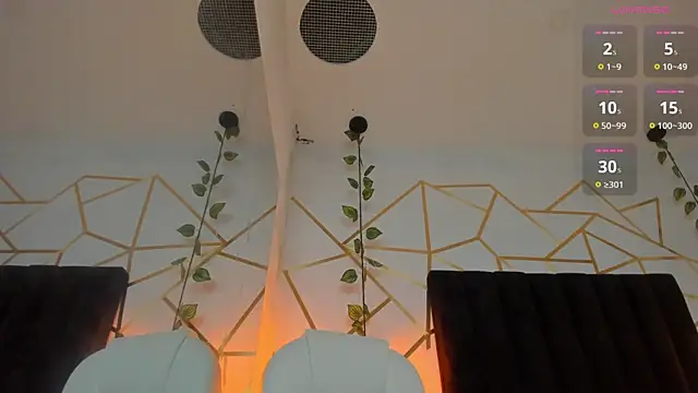 Megan Thompsonn online show from 03.06.25