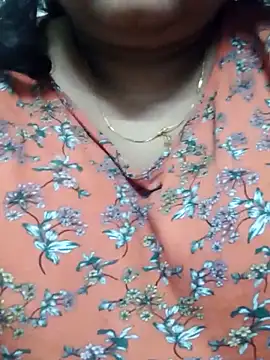 smile pretty online show from 02.17.25