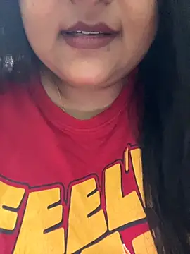 smile pretty online show from 11.20.25