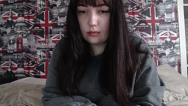 Lynylou online show from 02.18.26