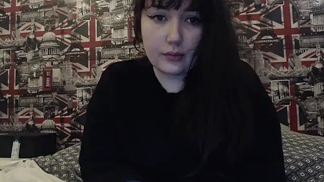 Lynylou online show from 02.27.26