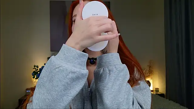 JudyWalkerr online show from 11.23.25