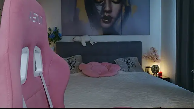 Snapshot of JudyWalkerr chatting on 03.21.26 JudyWalkerr online show from 03.21.26