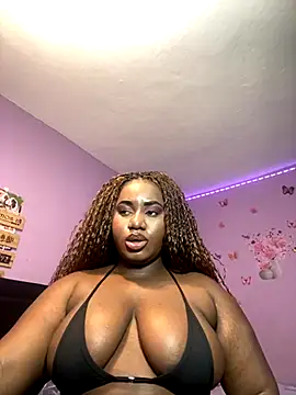 Snapshot of DILAY_XXX chatting on 11.15.25 DILAY XXX online show from 11.15.25