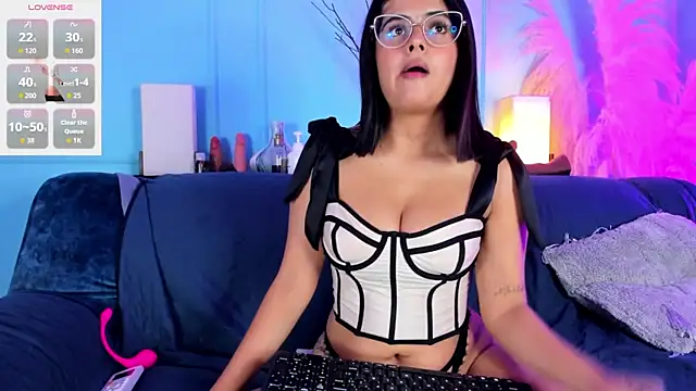 Elizabeth VonSweet online show from 09.14.25