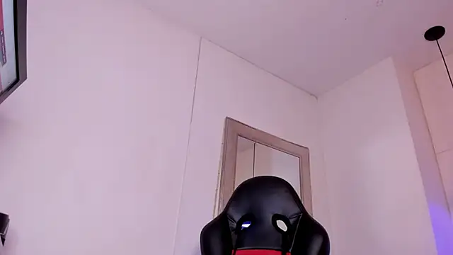 Snapshot of angel_hardy_dl chatting on 09.10.25 angel hardy dl online show from 09.10.25