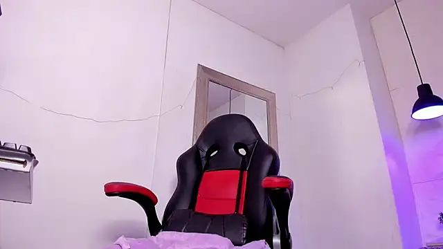 Snapshot of angel_hardy_dl chatting on 11.05.25 angel hardy dl online show from 11.05.25