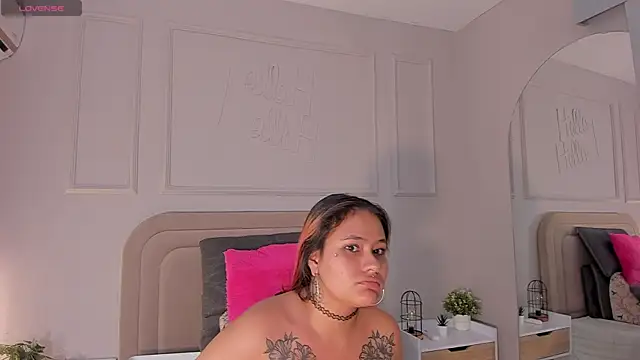 Maristxxr online show from 10.20.25