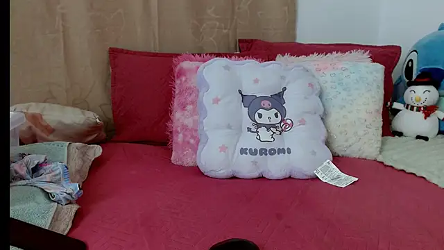 Snapshot of kendallsweet7 chatting on 02.28.25 kendallsweet7 online show from 02.28.25