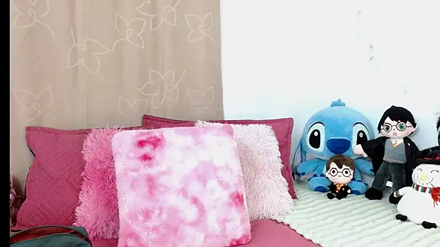 Snapshot of kendallsweet7 chatting on 03.02.25 kendallsweet7 online show from 03.02.25