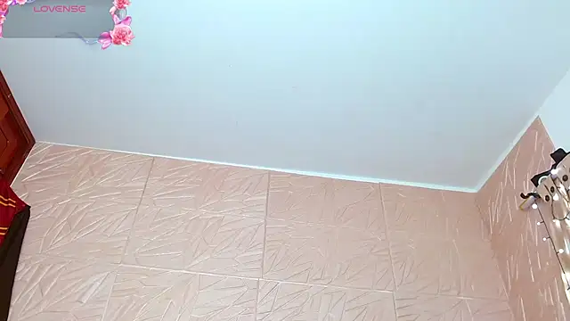 Snapshot of kendallsweet7 chatting on 10.30.25 kendallsweet7 online show from 10.30.25