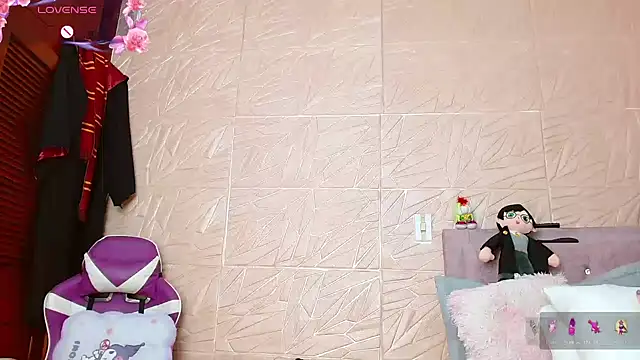 Snapshot of kendallsweet7 chatting on 11.06.25 kendallsweet7 online show from 11.06.25